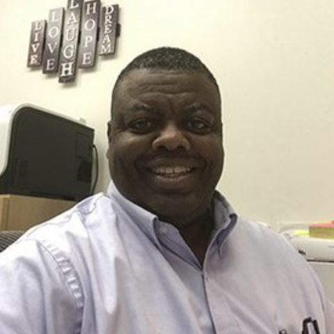Dr Luther Burse